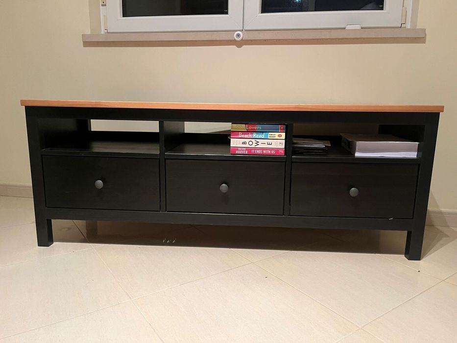 Móvel TV Hemmes iKea - preto/castanho