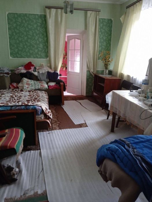 Військовим чи цивільним здається будинок 100 кв.м. 6 кімнат, всі зручн