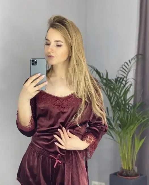 Жіноча велюрова піжама 4в1 (майка, шорти, штани та халат) - Бордо