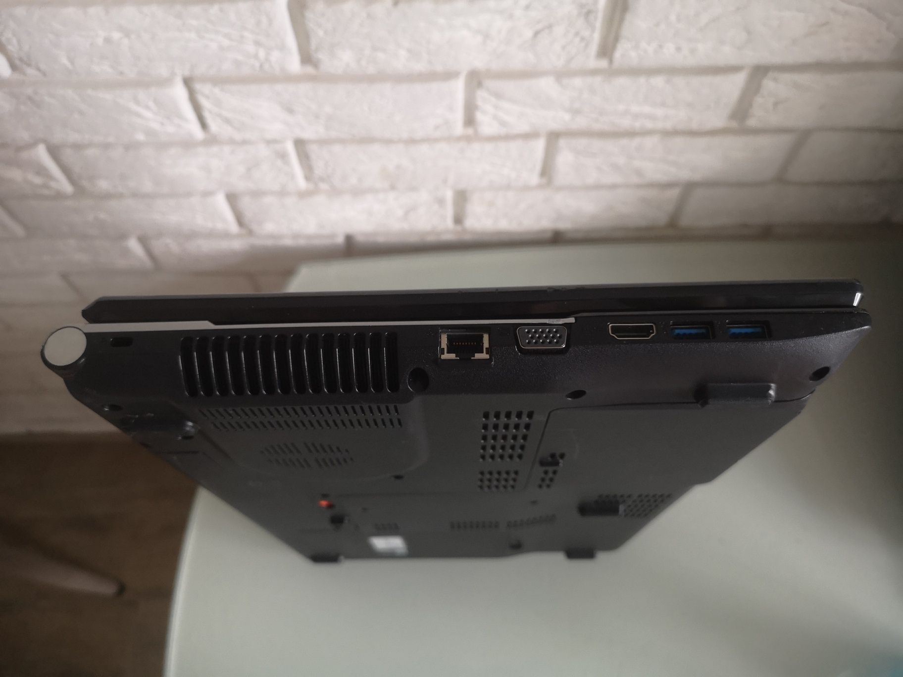 Ноутбук Acer V3-771G/i5-3210M/8 Gb/SSD 240 Gb/Nvidia GeForce 650M