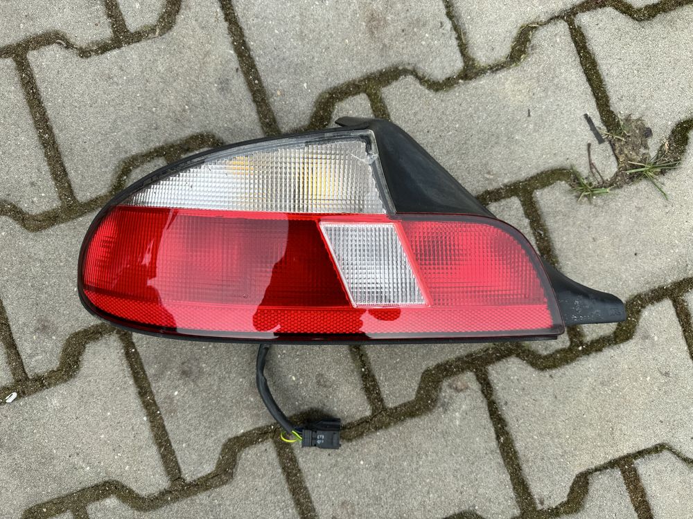 Lampa lewa tyl tylna BMW Z3 Rodster LCI lift 99- biały kierunek M