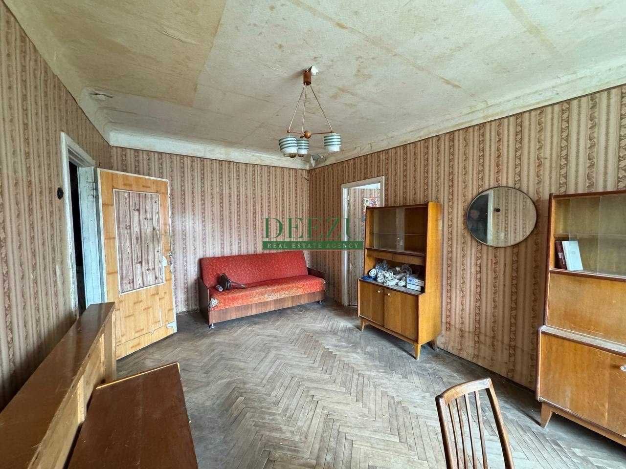 Продаж 2к квартири Салютна, 11