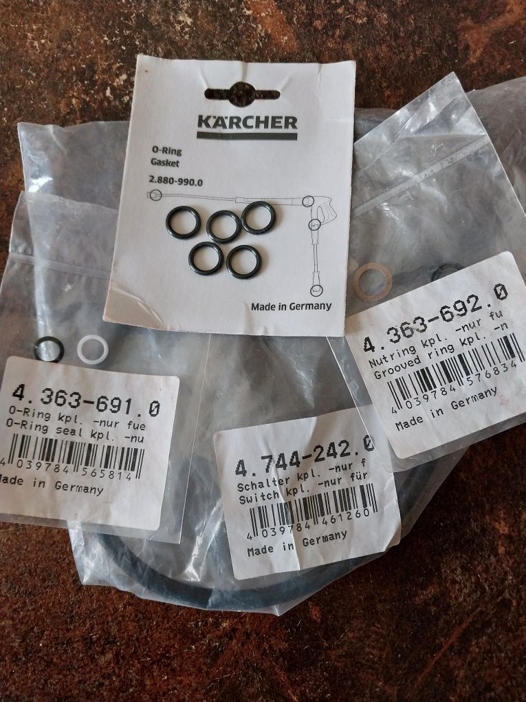 Поршень у збірі Karcher 4.553-282.3