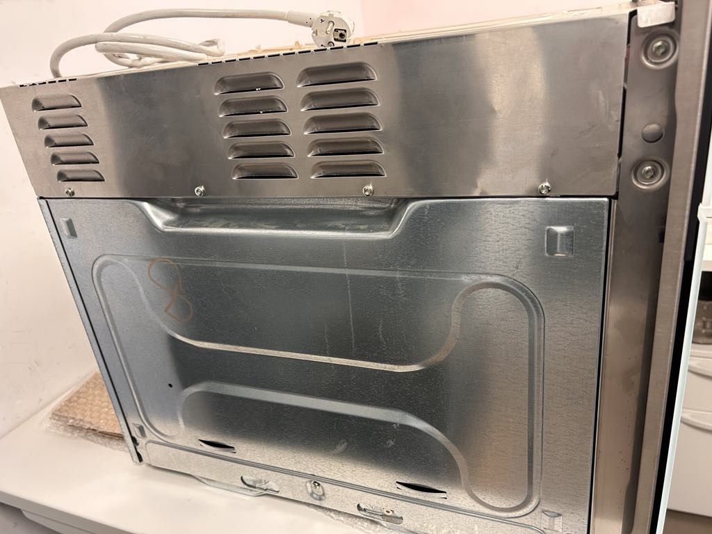 Miele- piekarnik parowy z funkcją mikrofali