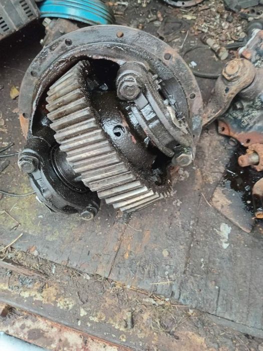 Редуктор заднього моста до ЗІЛ-130