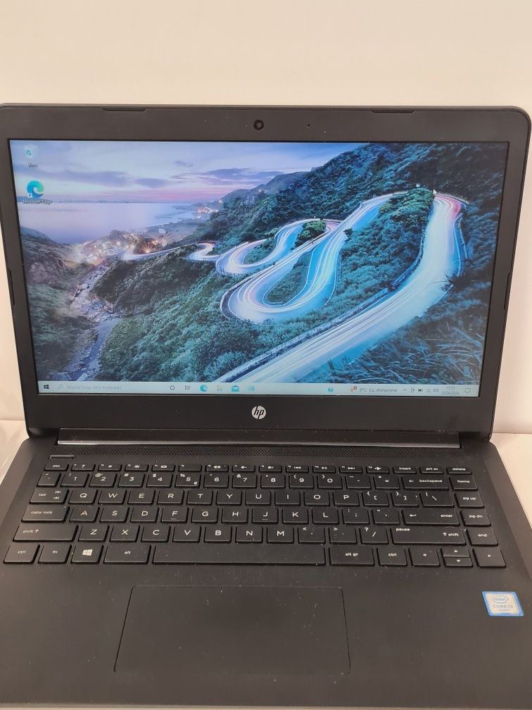 Laptop HP 14-BP000NW i3 4gb/500gb komplet