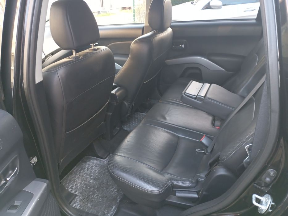 Mitsubishi Outlander II 2009 r 2,2 diesel