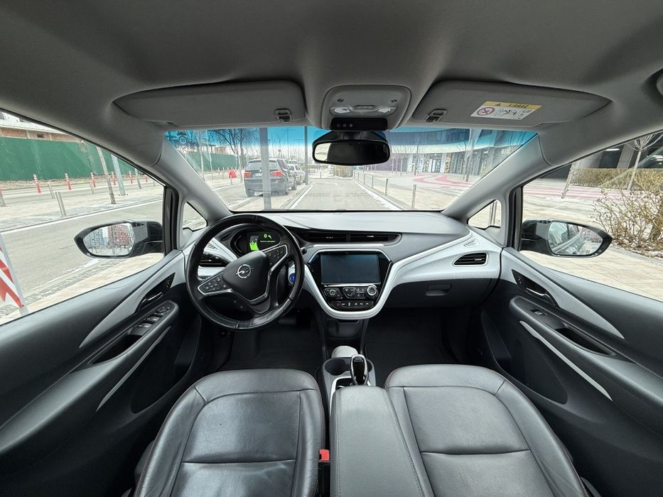 Електромобіль Opel Ampera-e 60кВт