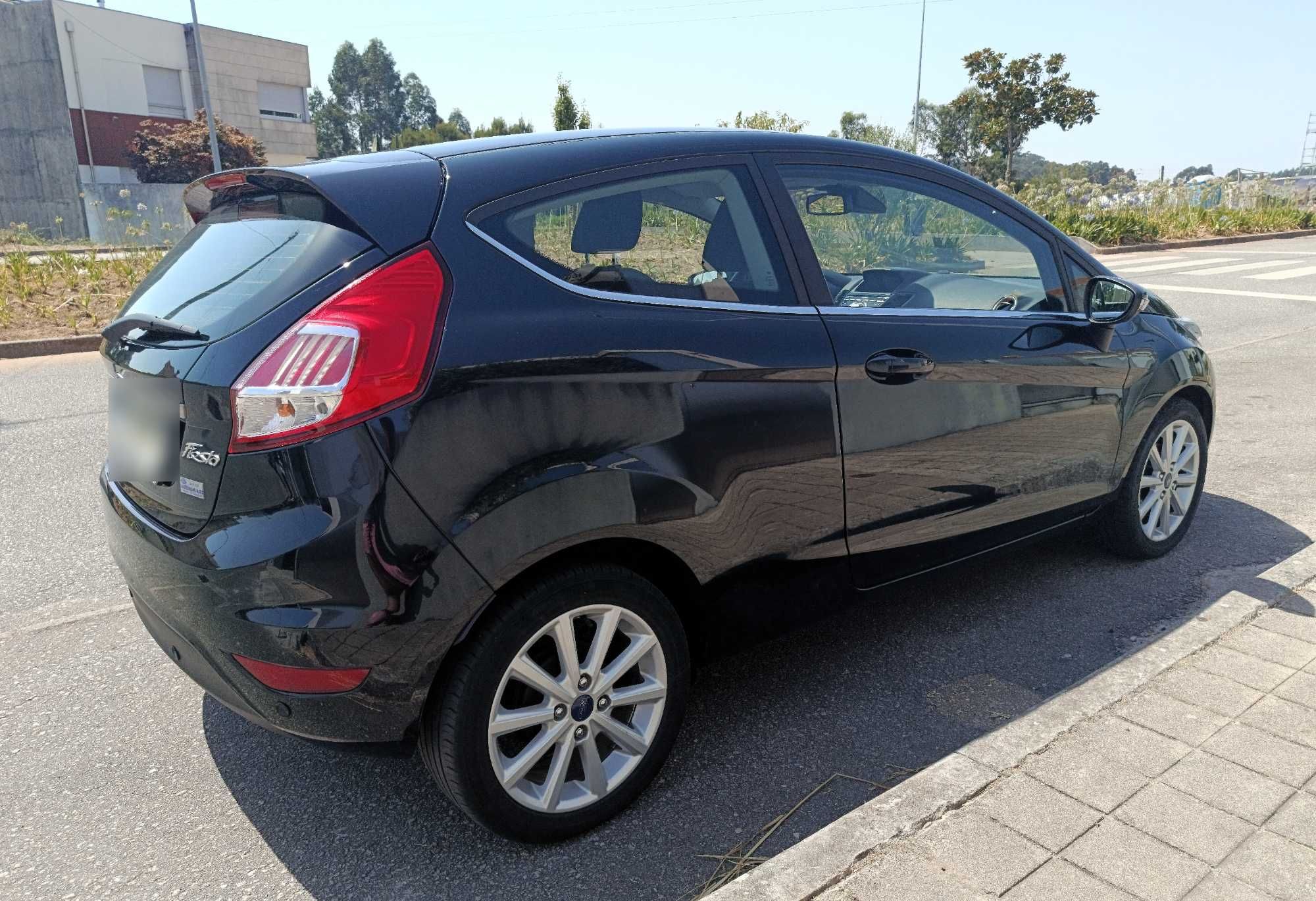 FORD Fiesta 1.0 Ecoboost Titanium - 100cv - 2015 | 143.000km