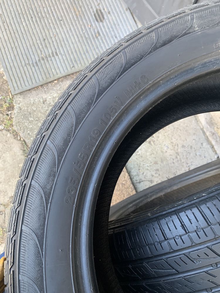 Шини Kumho 235/55R19