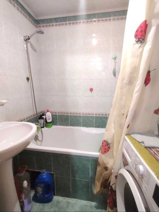 Продам 3 кімнатну квартиру в районі  ,,Депот,, від власника