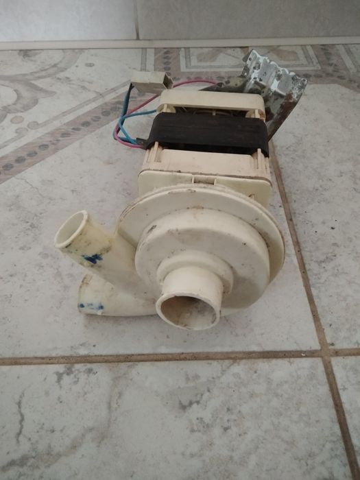 Посудомойка CANDY на запчасти