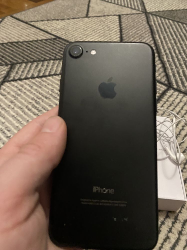 Iphone 7 Neverlock в чудовому стані 32gb