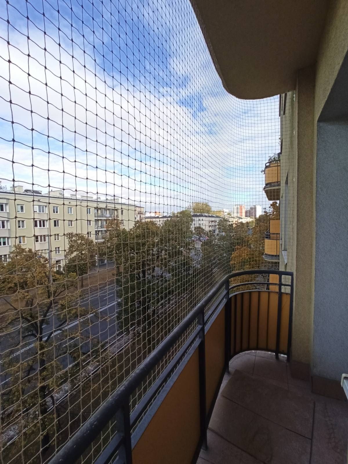 Profesjonalny montaż siatek balkonowych [Rabat - tylko do 20maja !]