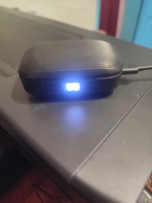 Бокс к наушникам