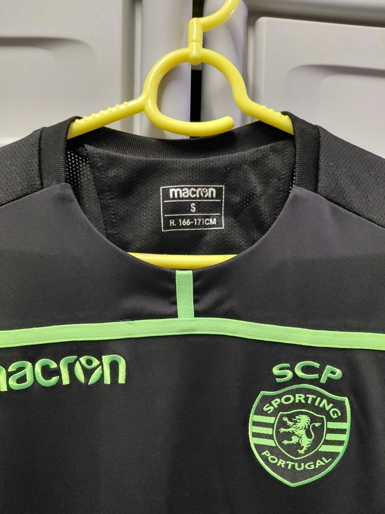 T-shirt Sporting
