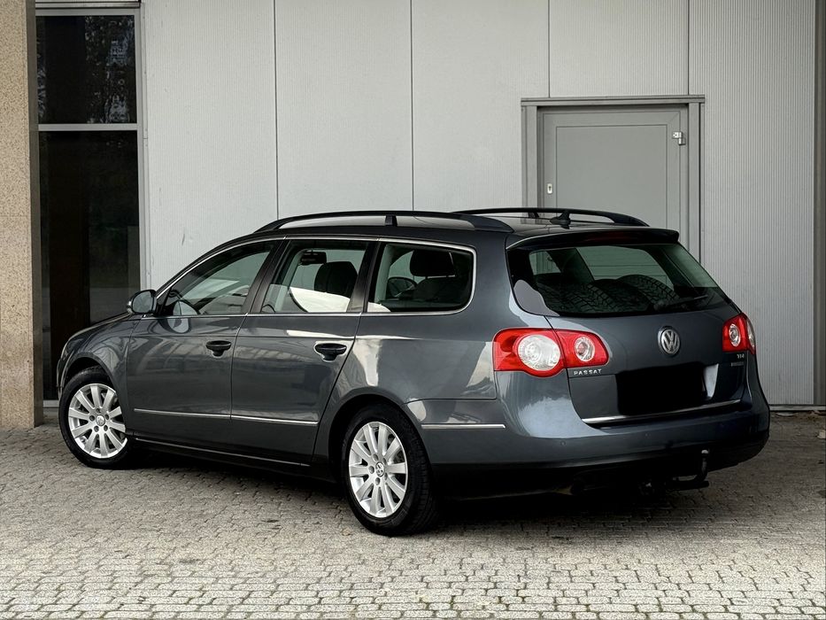 Volkswagen Passat B6 FL 1.6 TDI 105KM *Klimatronik*Navi*PDC*HAK*Zadban