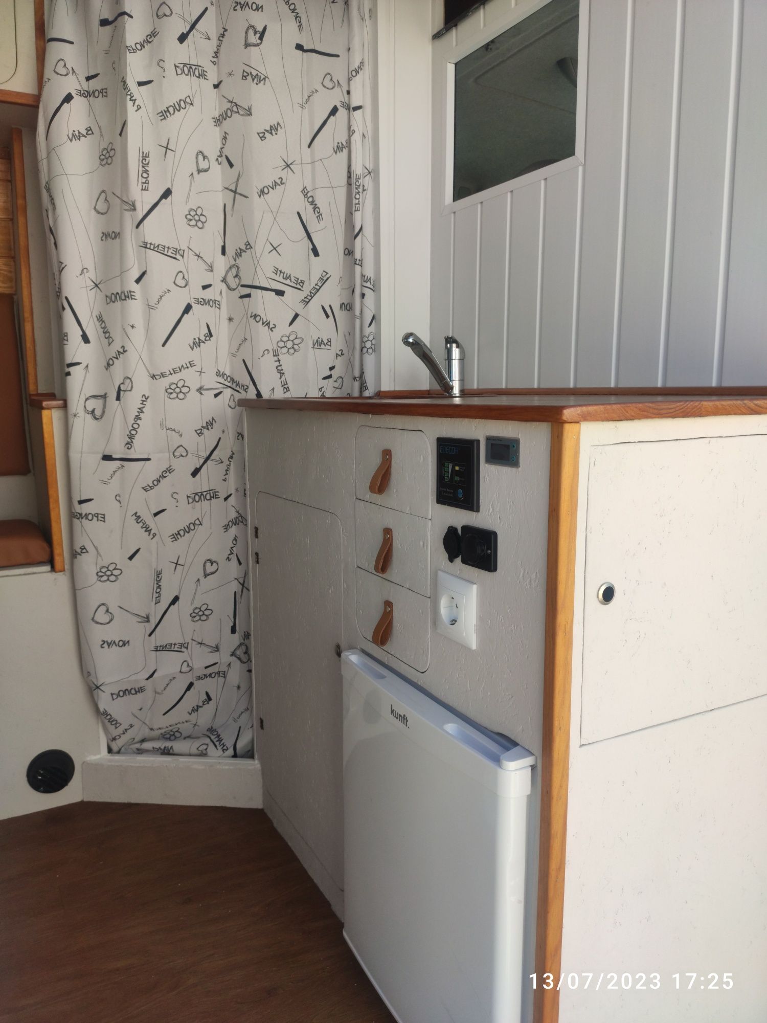 Renault Master camper