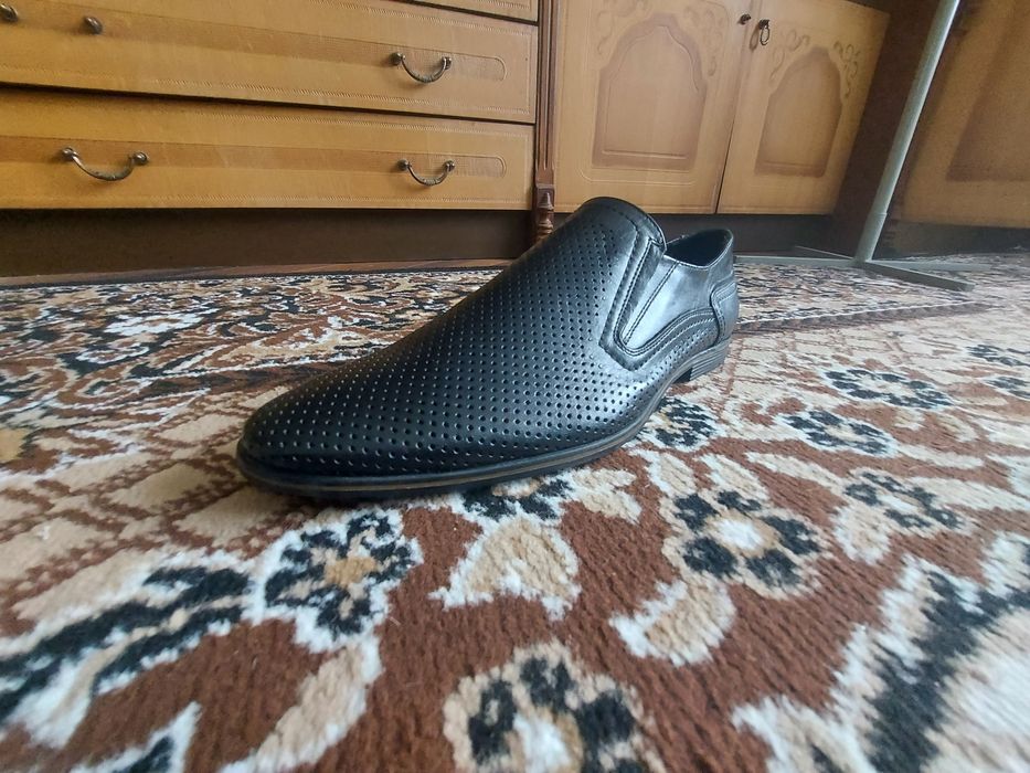 Нові туфлі mida 44р.