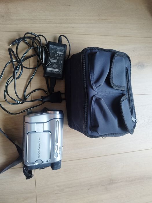 Sprzedam Kamera Sony hi8