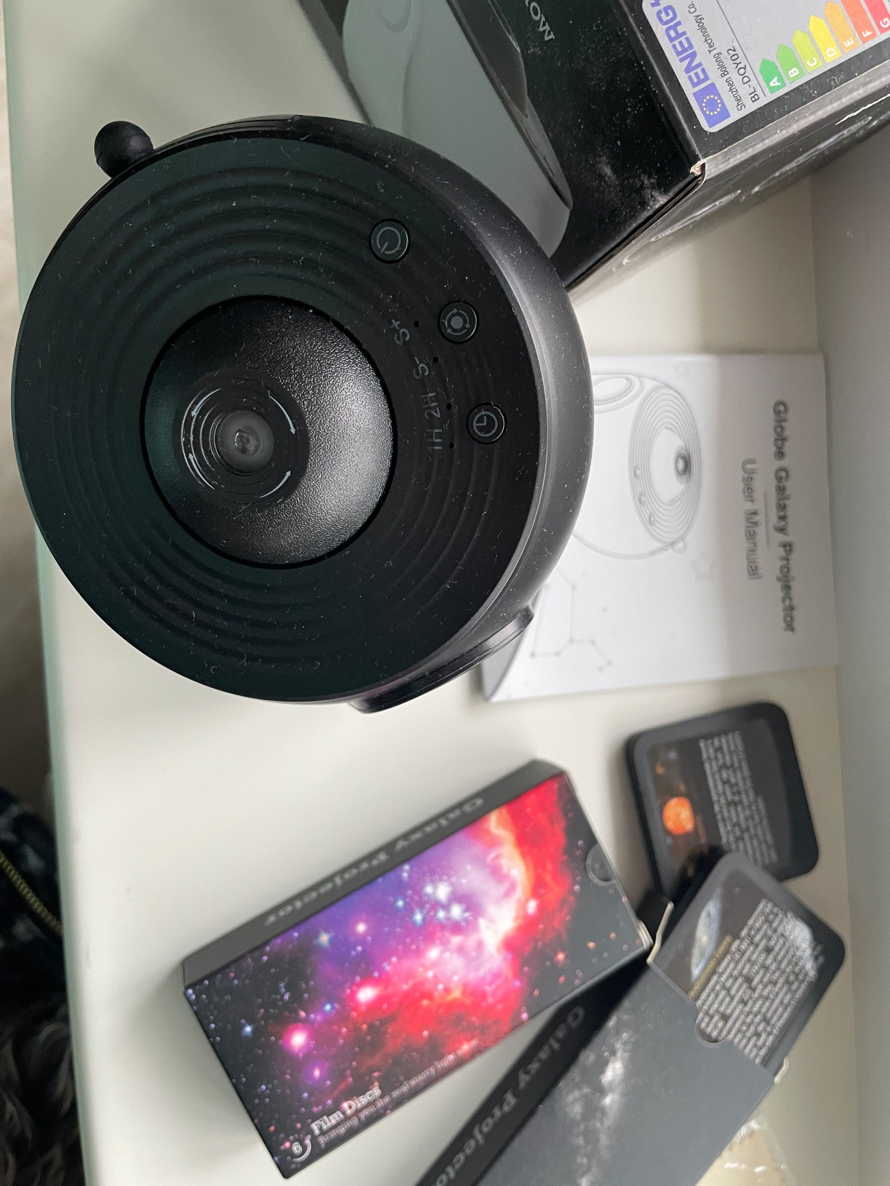 Проектор-нічник зіркового неба Galaxy Projector 360 ° зі слайдами