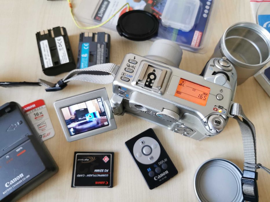 Aparat Cyfrowy CANON G6 Power Shot z Akcesoriami