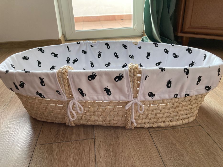 Kosz Mojżesza z materacykiem