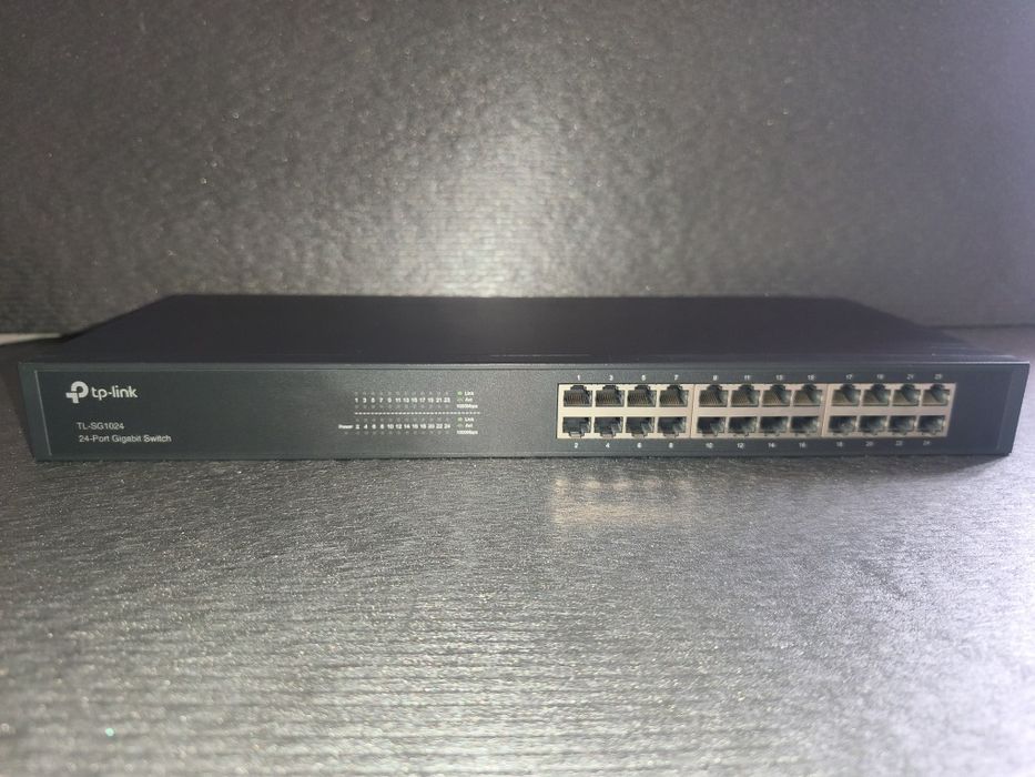 Комутатор TP-LINK TL-SG1024
TP-Link TL-SG1024 Коммутатор неуправляемый