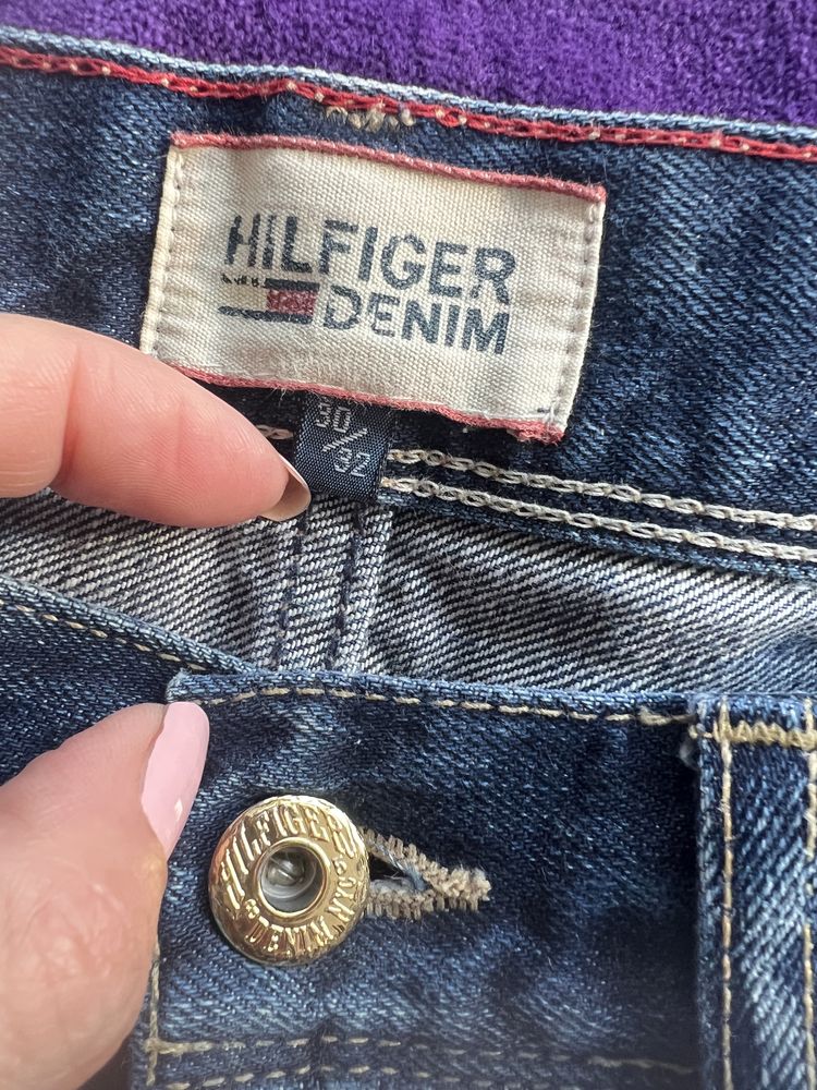 Hilfiger jeansy męskie 30/32 granatow 85