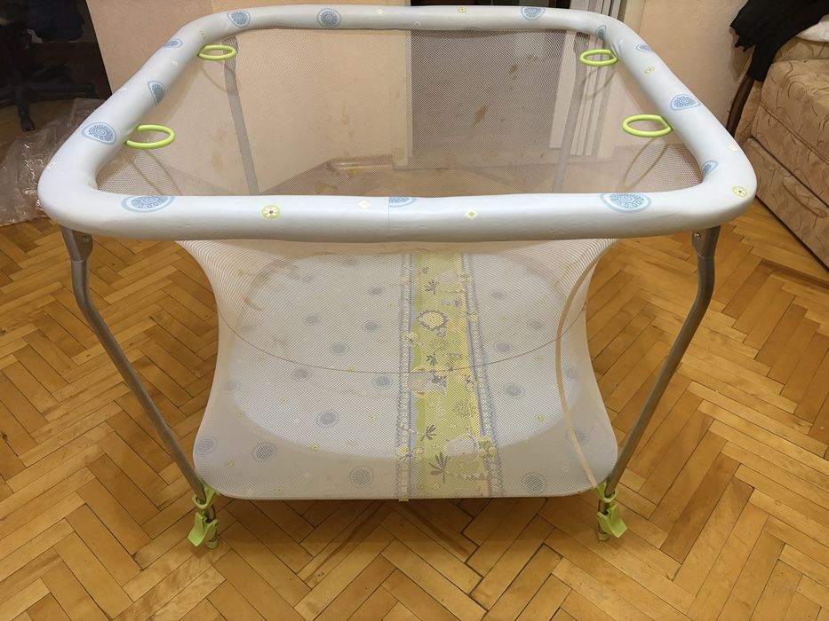 Дитячий манеж дуже якісний