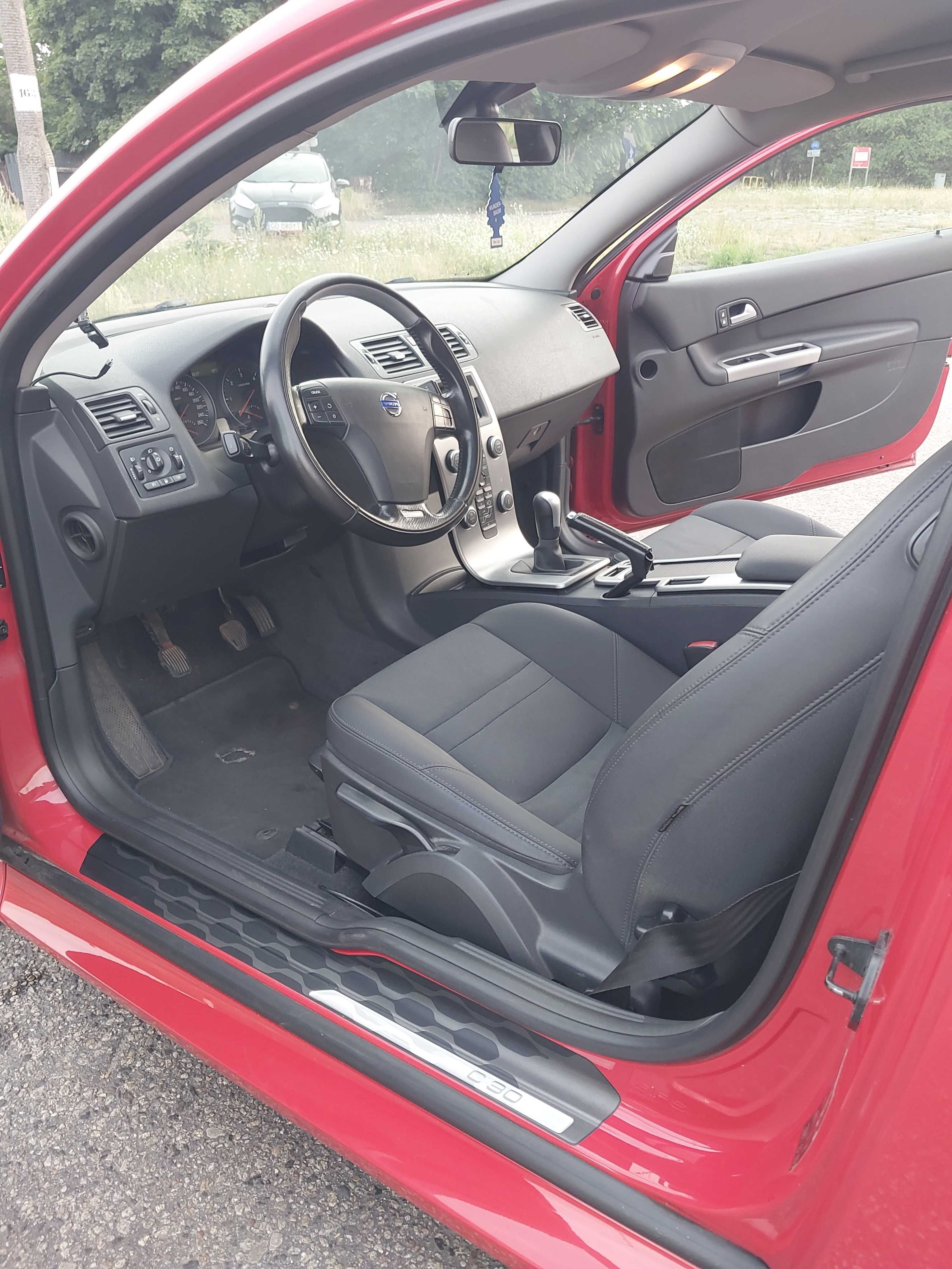 Volvo C30 1.6 diesel 2008 rok