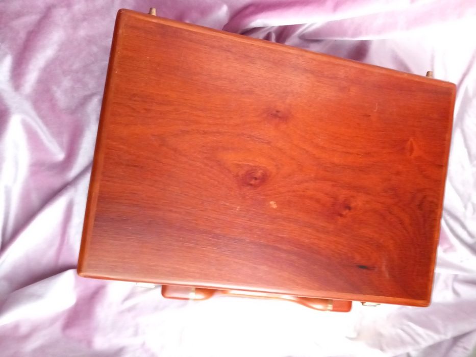 Aktówka drewniana ,walizeczka ,kuferek