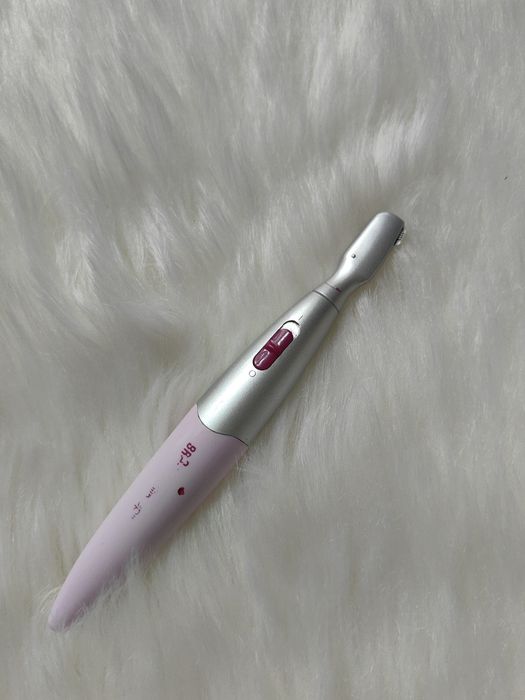 Trymer marki Braun na baterie AAA