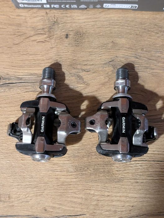 Pedały z obustronnym pomiarem mocy Garmin Rally XC200
