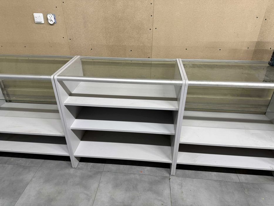 Lada sklepowa szklana przeszklona