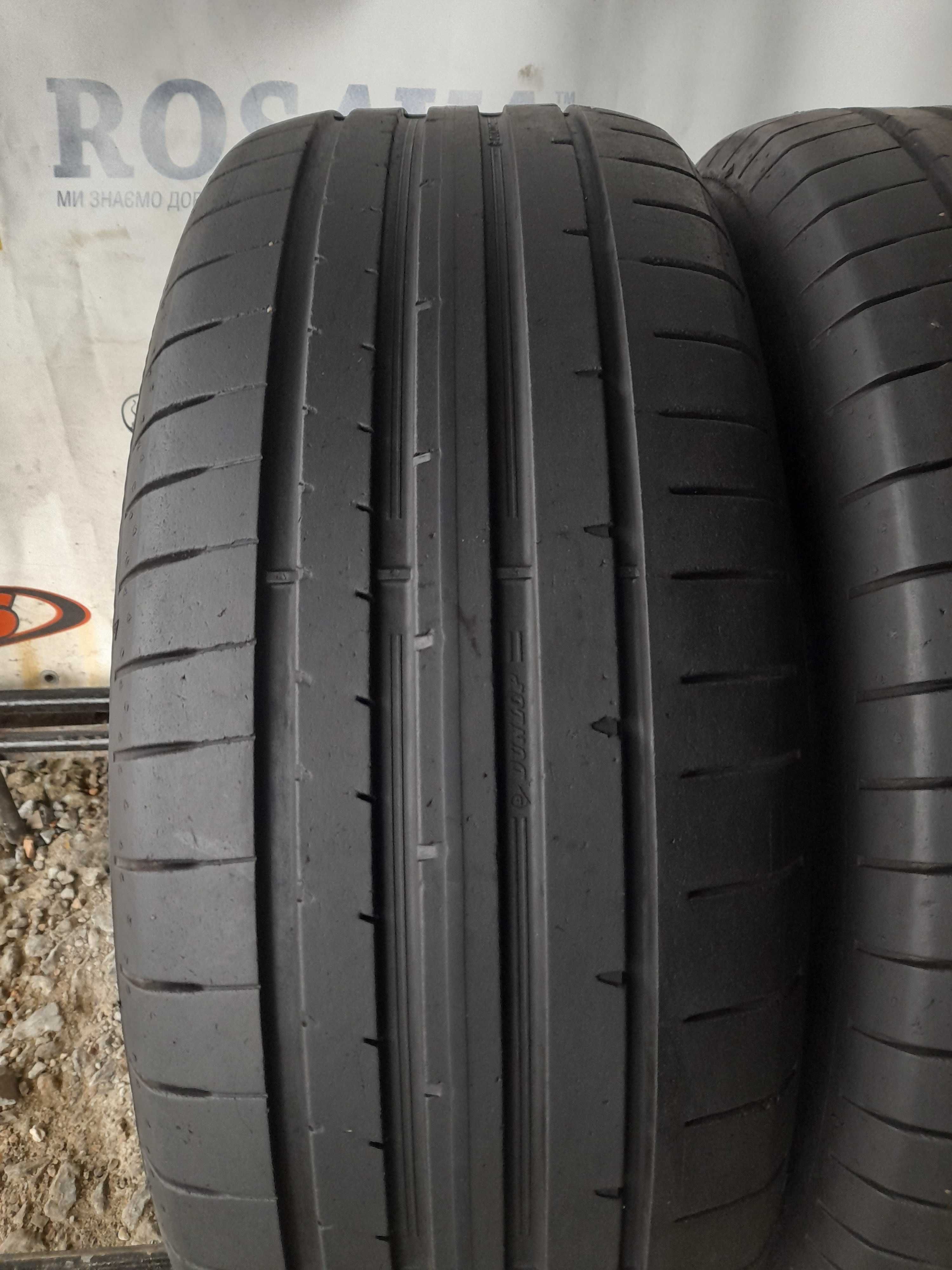 Літні шини 225/55 R18 Dunlop sport maxx rt2