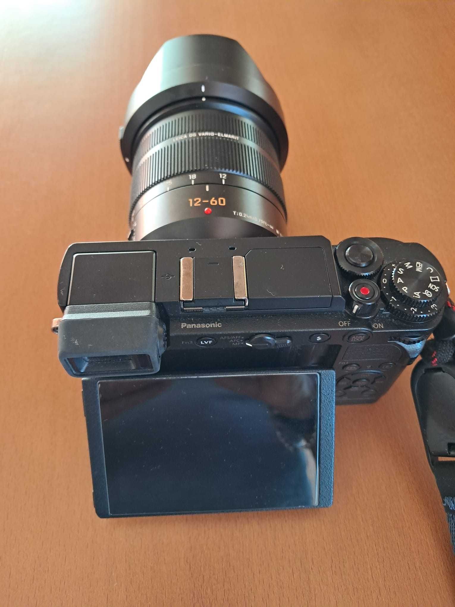 Panasonic Lumix GX9 (preta) + Acessórios em Excelente Estado