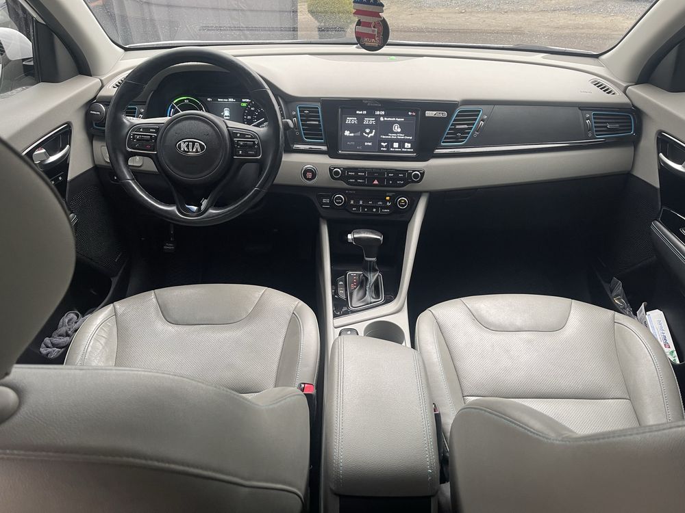 Kia Niro plug in 2017