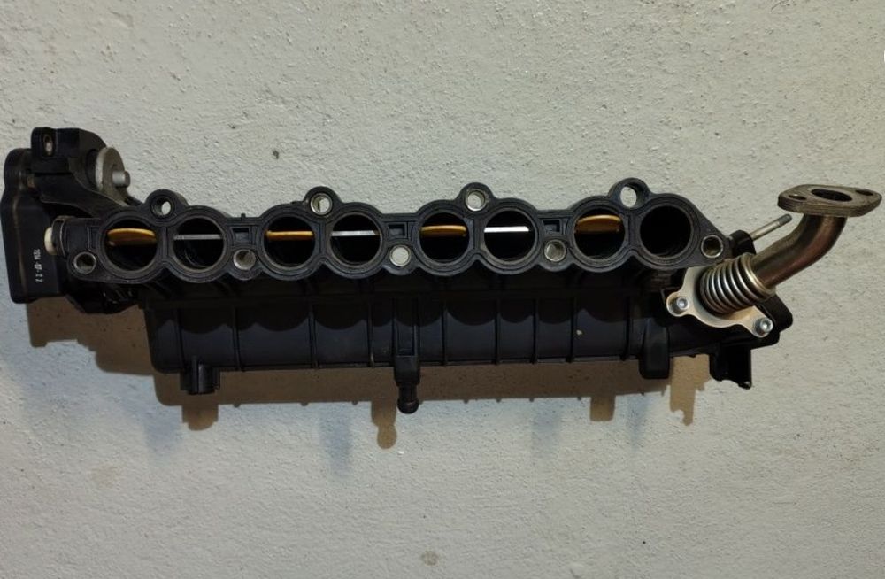 Kolektor ssący 1.7crdi