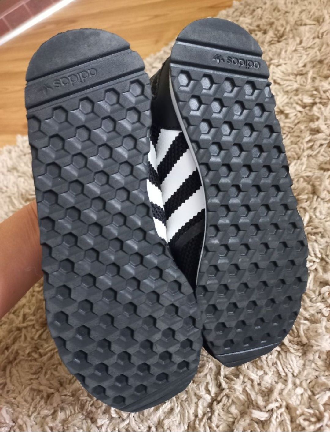 Кросівки Adidas 34р в см 21.5