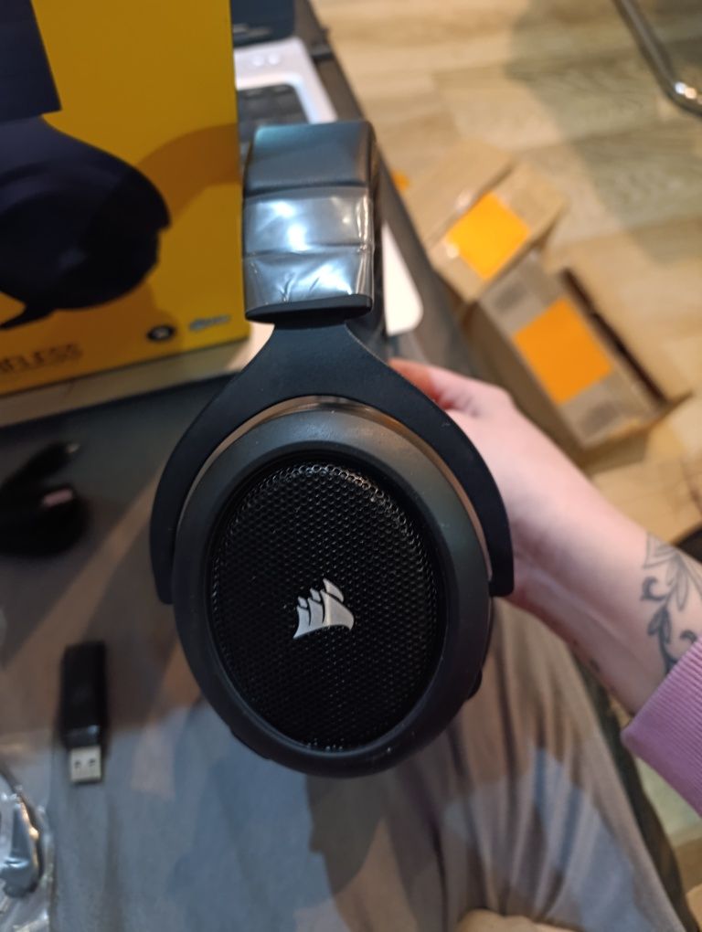Corsair HS70 Pro Wireless SE Gaming Headset, Czarny