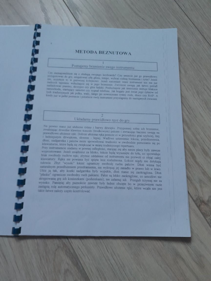 Najnowsza szkoła na keyboard KORN