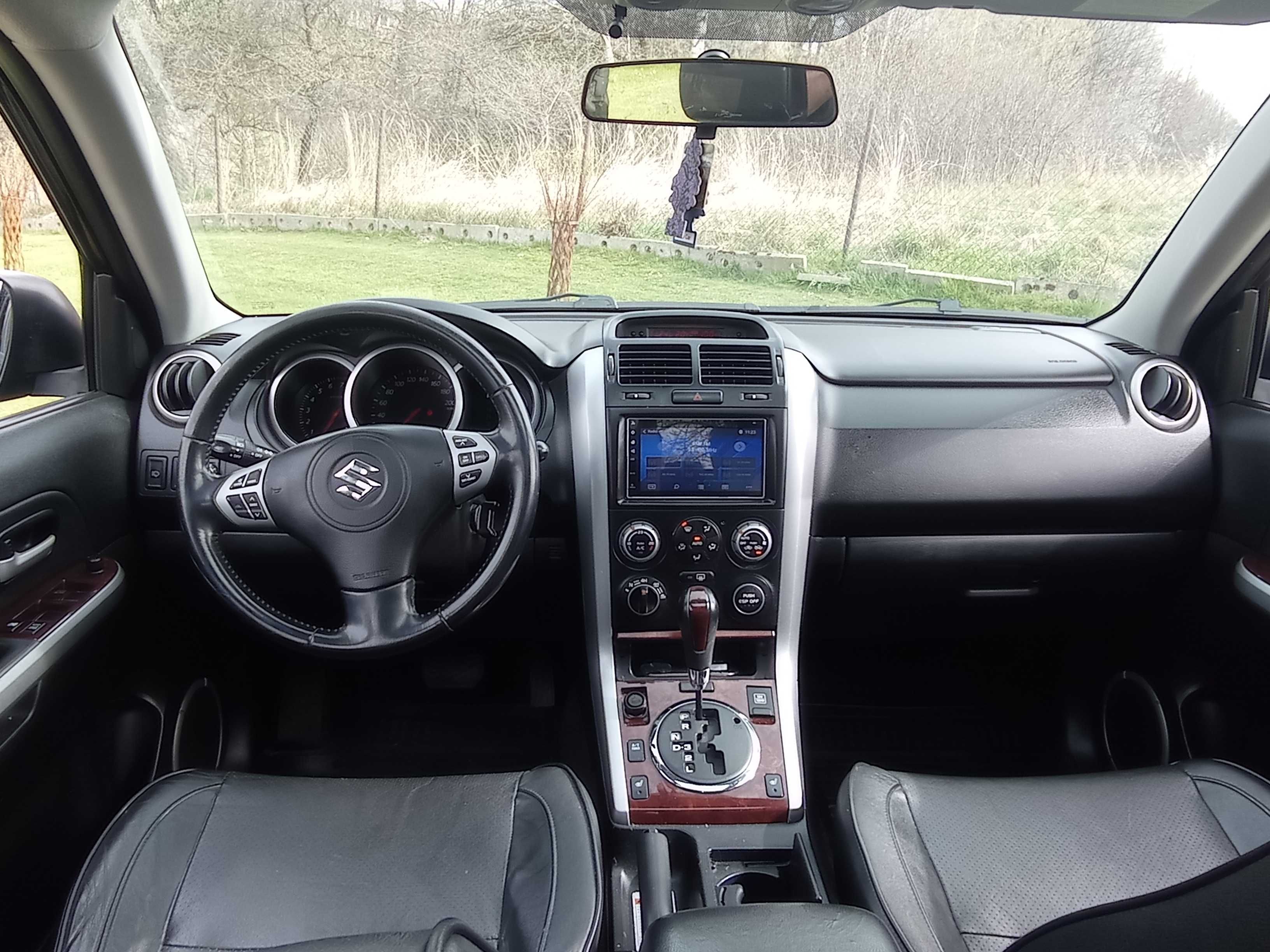 Sprzedam Suzuki Grand Vitara 2.0 automat, benzyna z gazem 2008r.