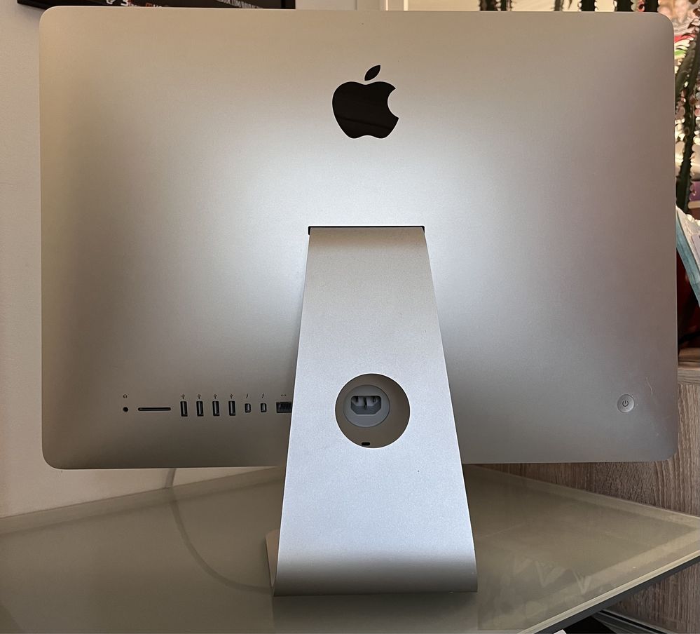 iMac 21.5 (late 2012) - excelente estado