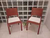 2 cadeiras Madeira