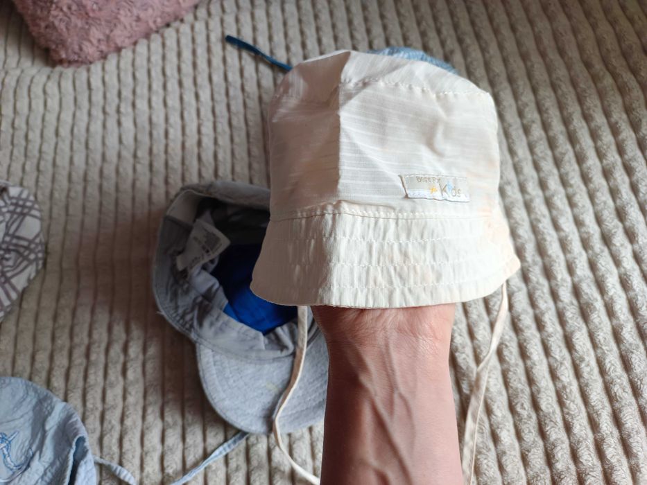 Zestaw 5 czapek letnich r. 68 muślinowa, kapelusz, z daszkiem H&M inne