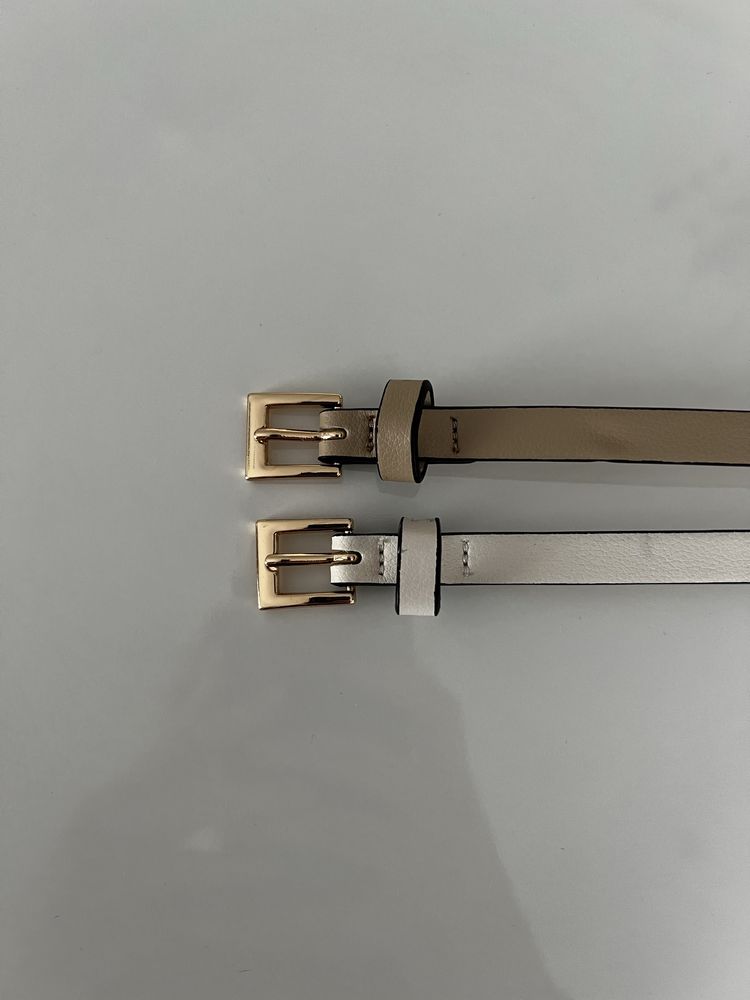 Dwa paski ze złotą klamrą, rozmiar S -93cm, beżowy/biały