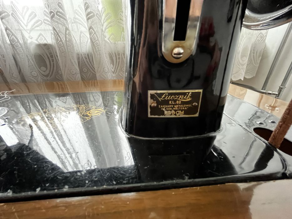 Maszyna do szycia Łucznik kl82