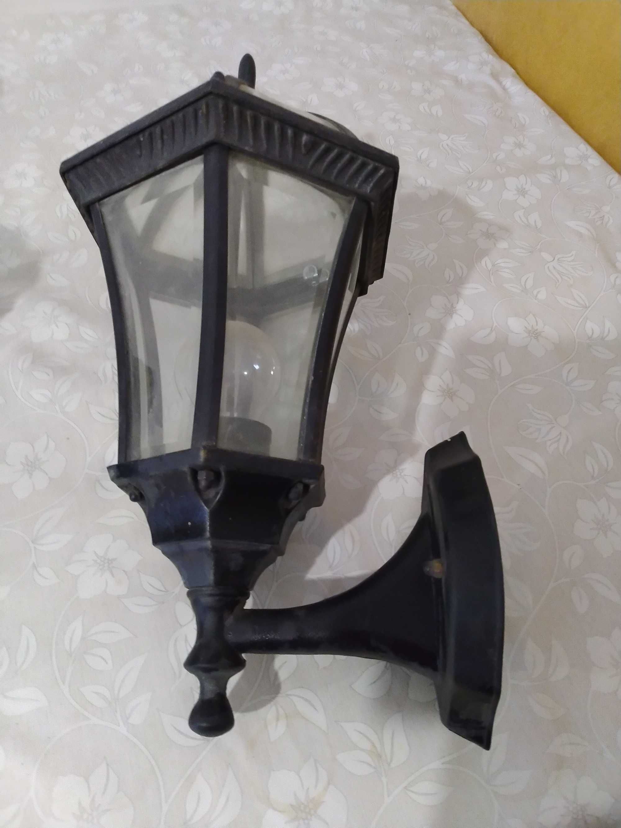 Lampy zewnętrzne