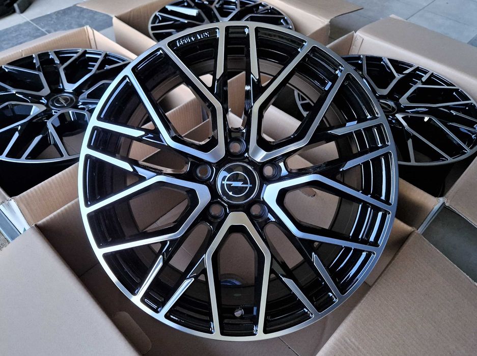 Alufelgi 17 5x120 Opel Insignia A Czarne + CNC Nowe ! 422#